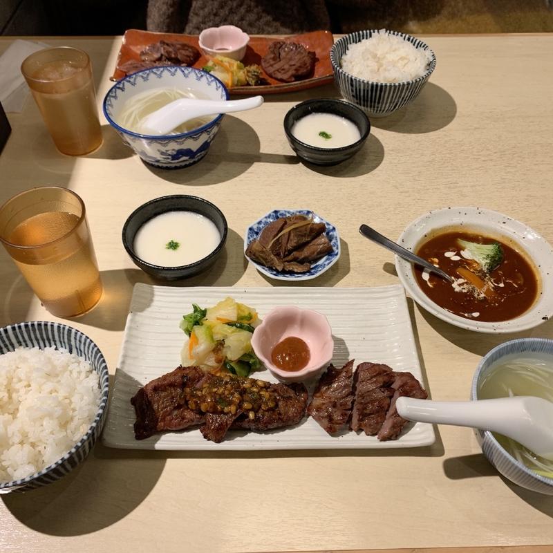 (炭焼牛たん東山 ルクア大阪店)