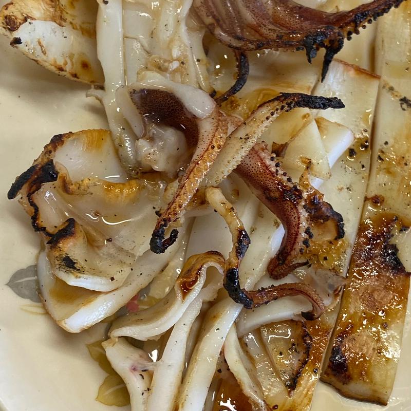 イカ小(波戸岬サザエのつぼ焼き売店 （はとみさきさざえのつぼやきばいてん）)