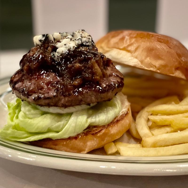 Ho〜Ho〜Holiday Burger(Shake Tree Diner)