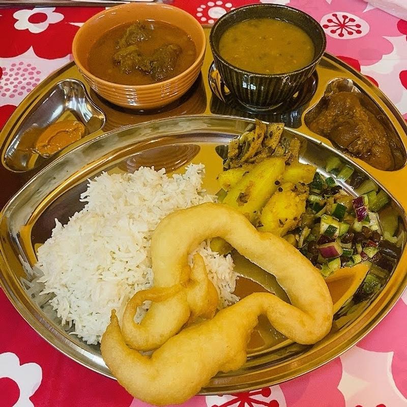 スペシャルダルバートセット(ネパール食堂 バルピパル)