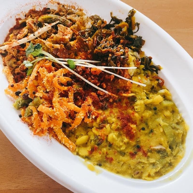 カレー弁当(ニューヤスダヤ)