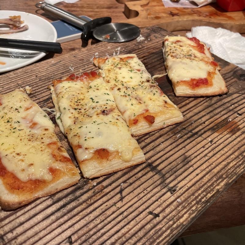 マルゲリータピザ(ティンバー)