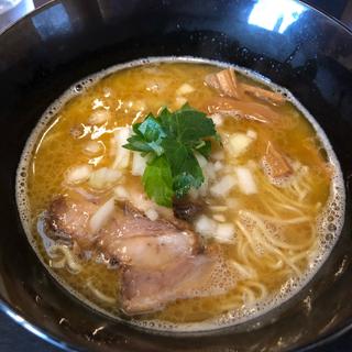 (鶴麺 鶴見本店 （つるめん）)