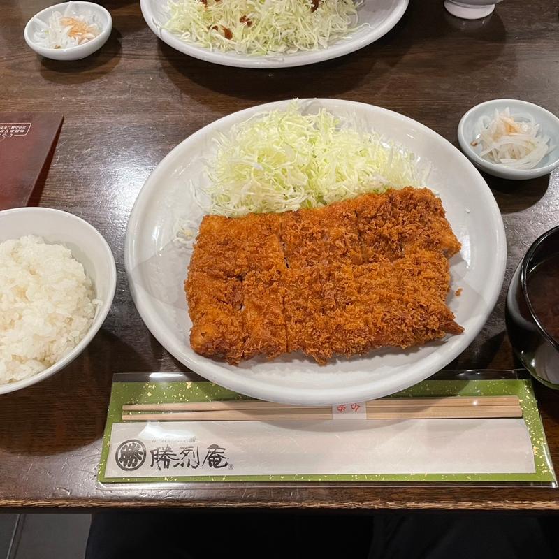 大勝烈定食(勝烈庵 馬車道総本店 （かつれつあん）)