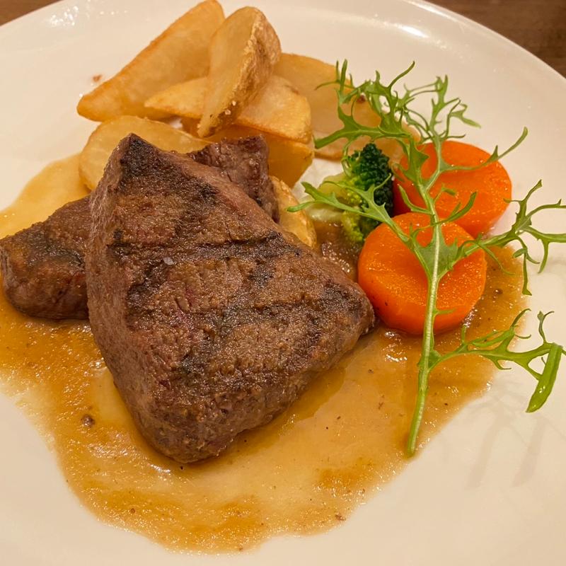 (Seafood & Grill Aligot)