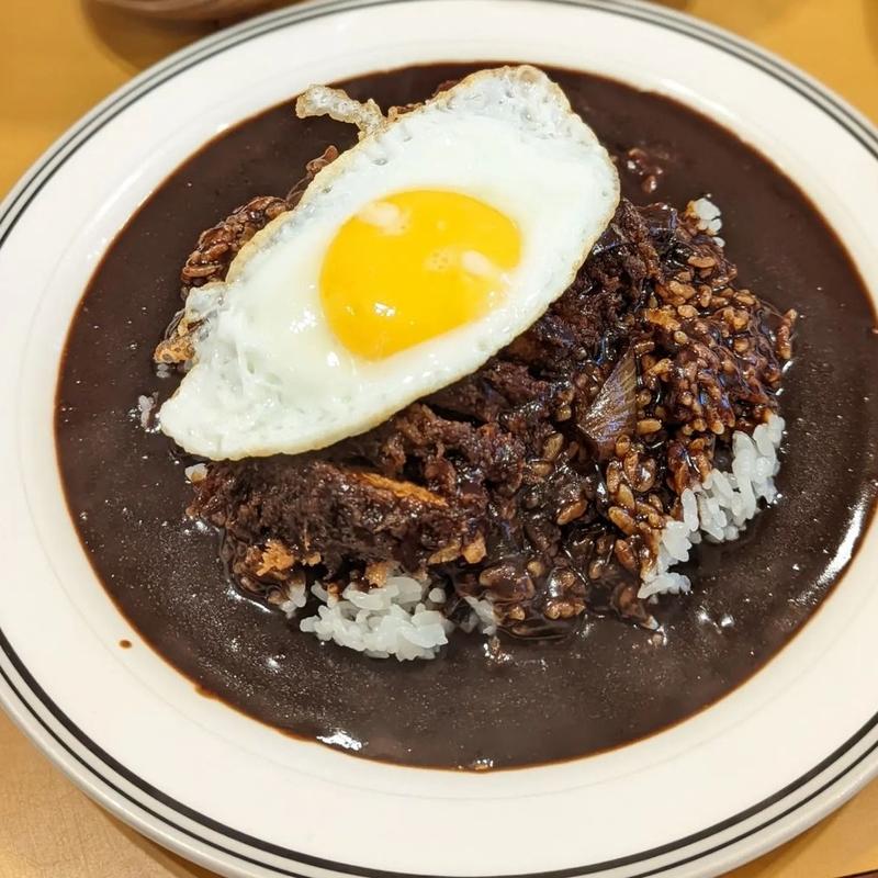 カツカレー(目玉焼きトッピング)(キッチンさん太)
