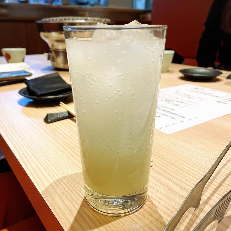 完熟桃サワー(肉やきとだしと博多うどん中目黒はし田)