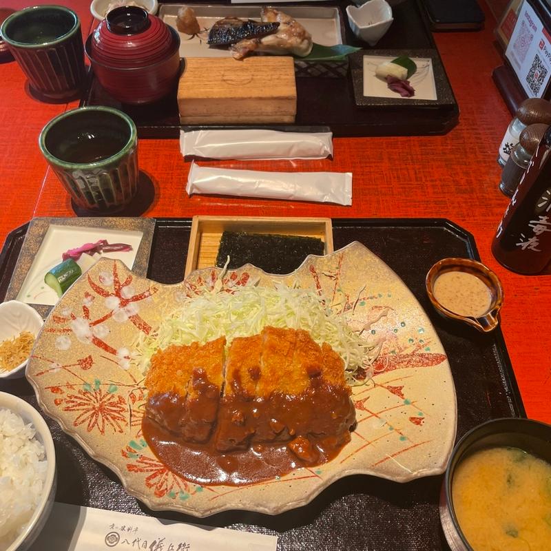 味噌カツ(八代目儀兵衛 （ハチダイメギヘエ）)