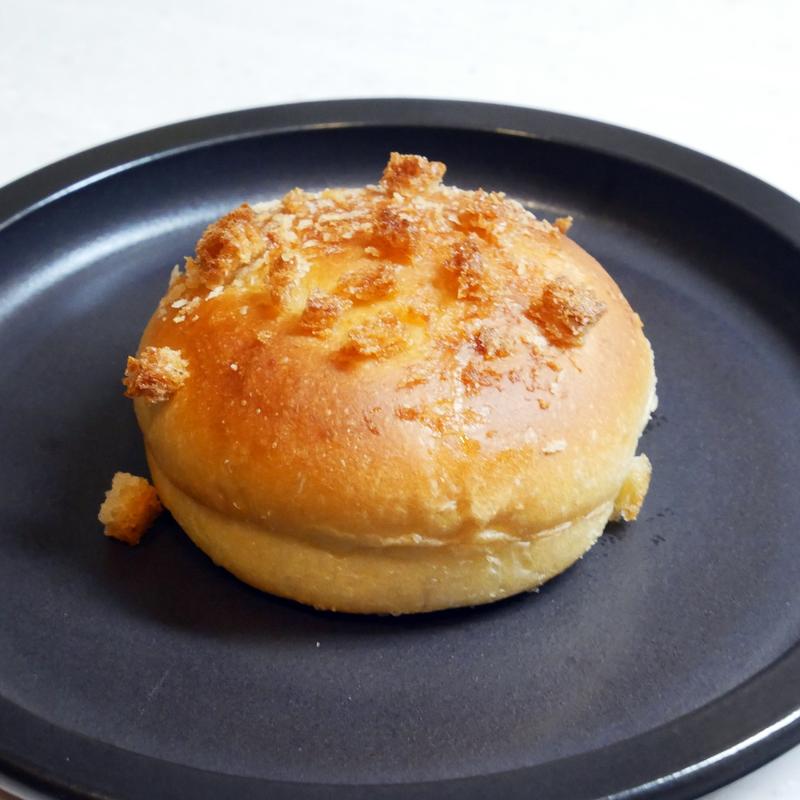 ビーフカレーパン(ピエール・ガニェール　パン・エ・ガトー)