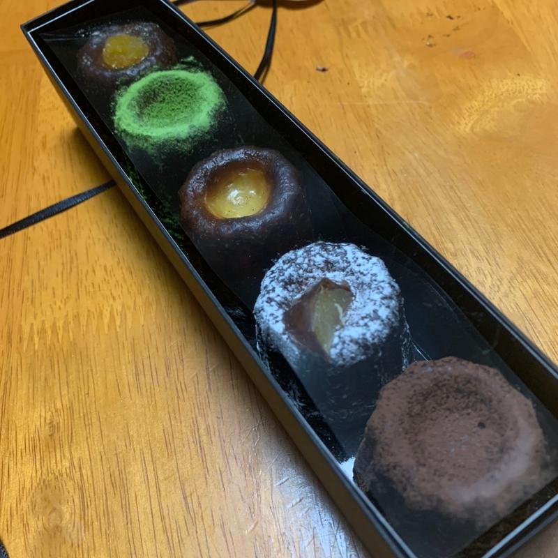 カヌレボックス(5個入り)(Buttery)