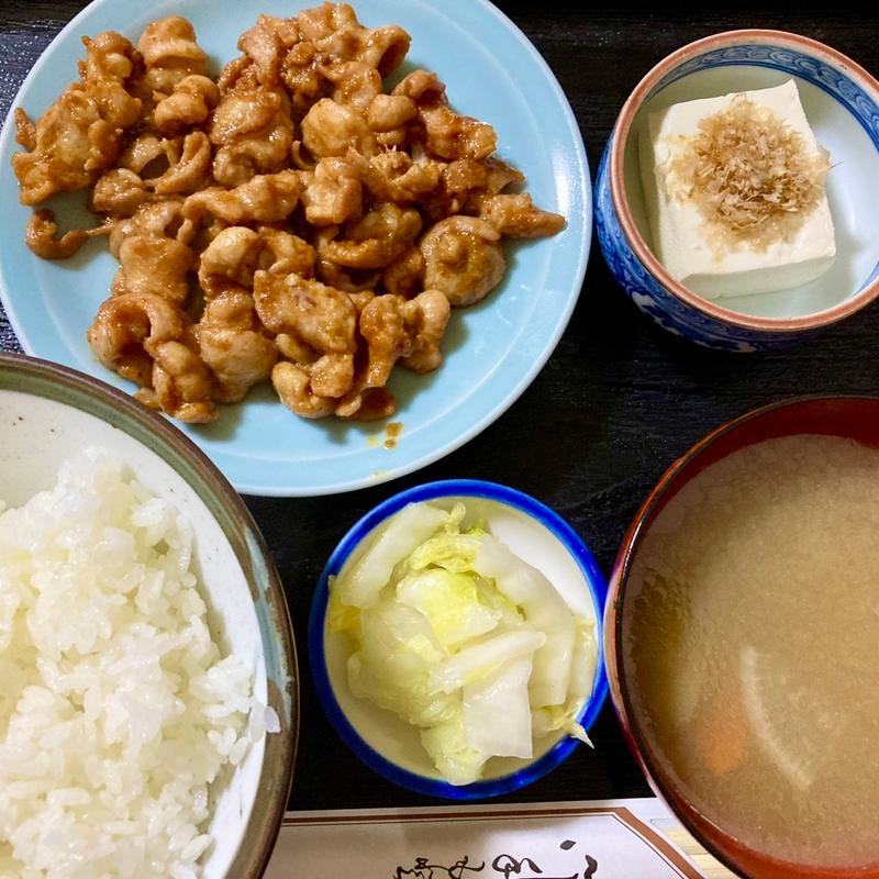 ホルモン定食(ともゑ食堂 )