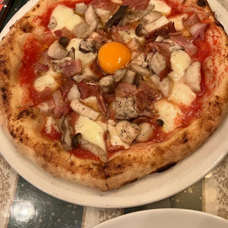 ハチロロ(マッシモッタヴィオ)