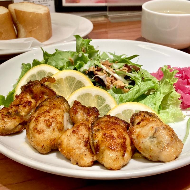 牡蠣のバターソテーランチ　チリレモン風味(ガンボ＆オイスターバー なんばパークス店)