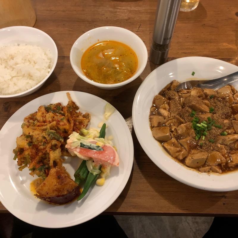 麻婆豆腐定食(青山シャンウェイ 本店)