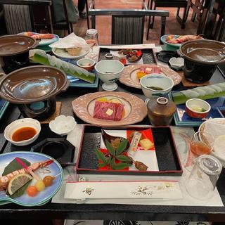 (ホテル山水館)