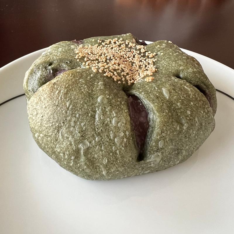 よもぎ桜あんぱん(ポンパドウル ダイヤキッチン店)