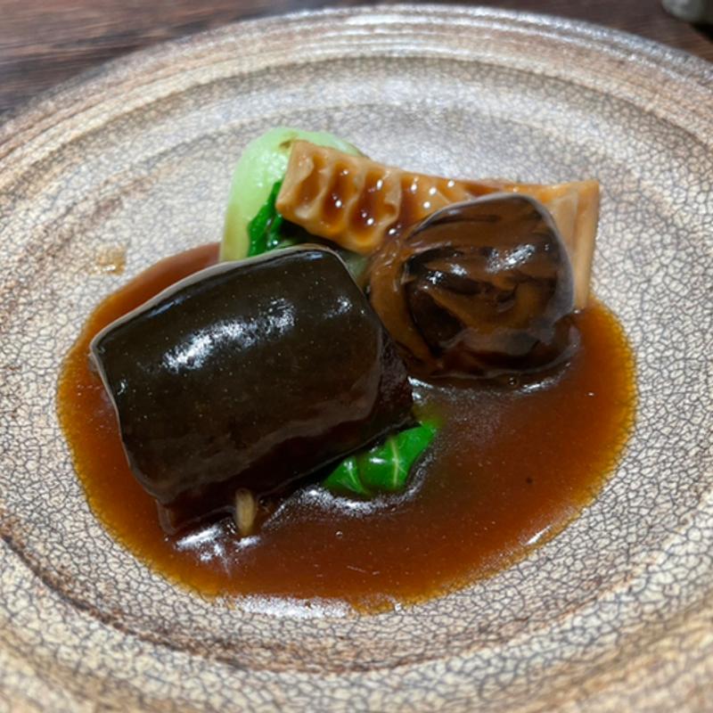 宮城県産海参（なまこ）と椎茸の中華煮(クロモリ （KUROMORI）)