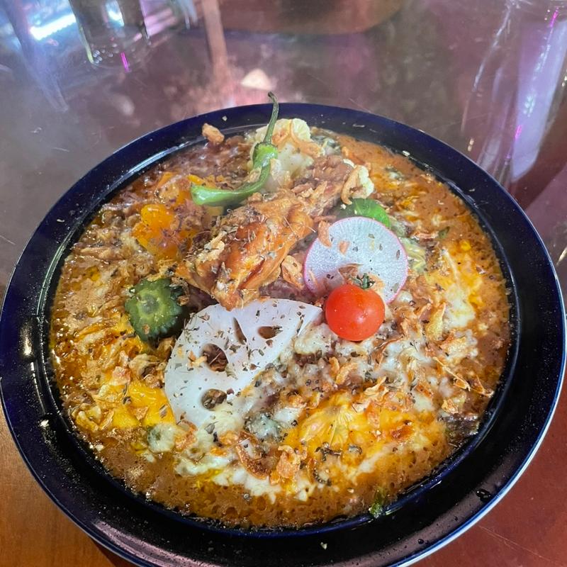 チーズキーマカレー(秘密基地植物園 )