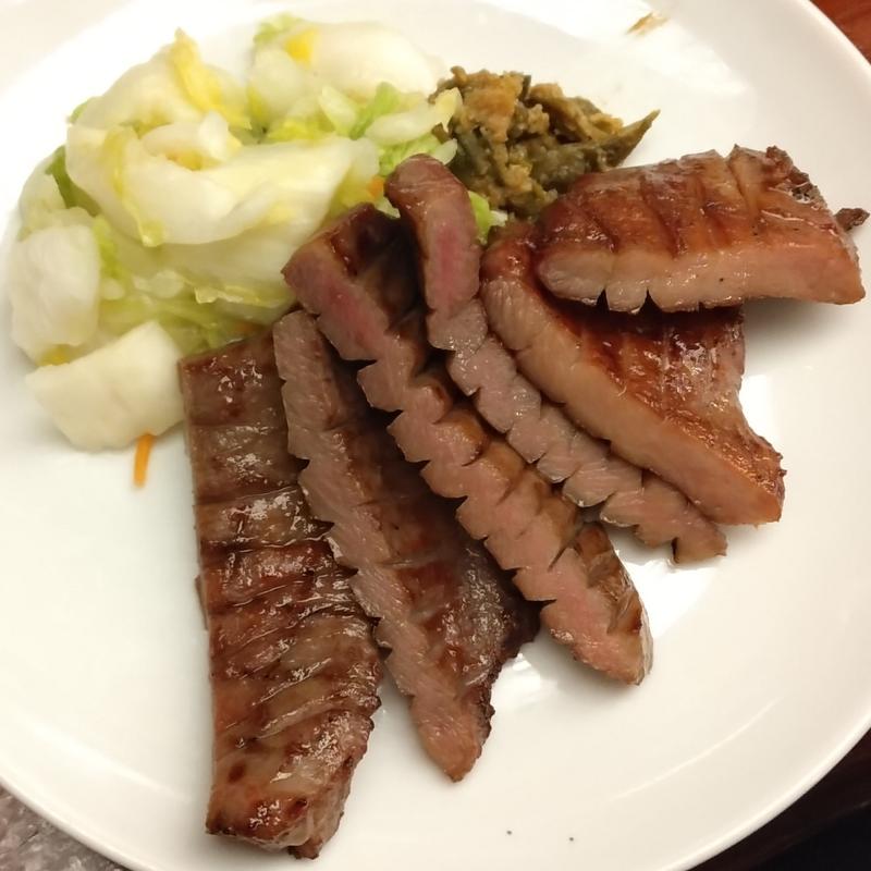 牛タン焼き3枚(杜の都 五橋横丁)