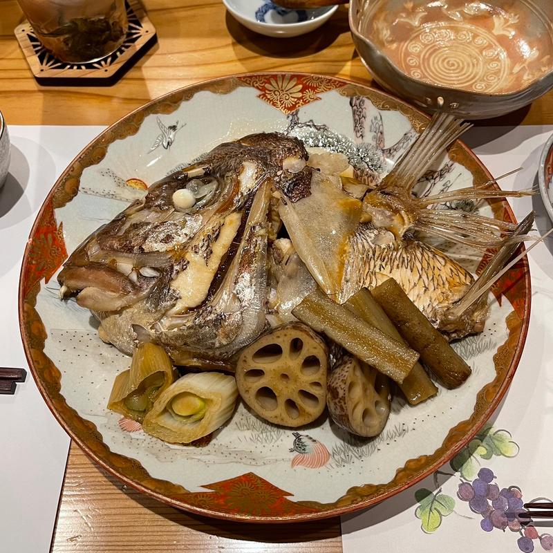 鯛の煮付け(和食と和酒 おがた)