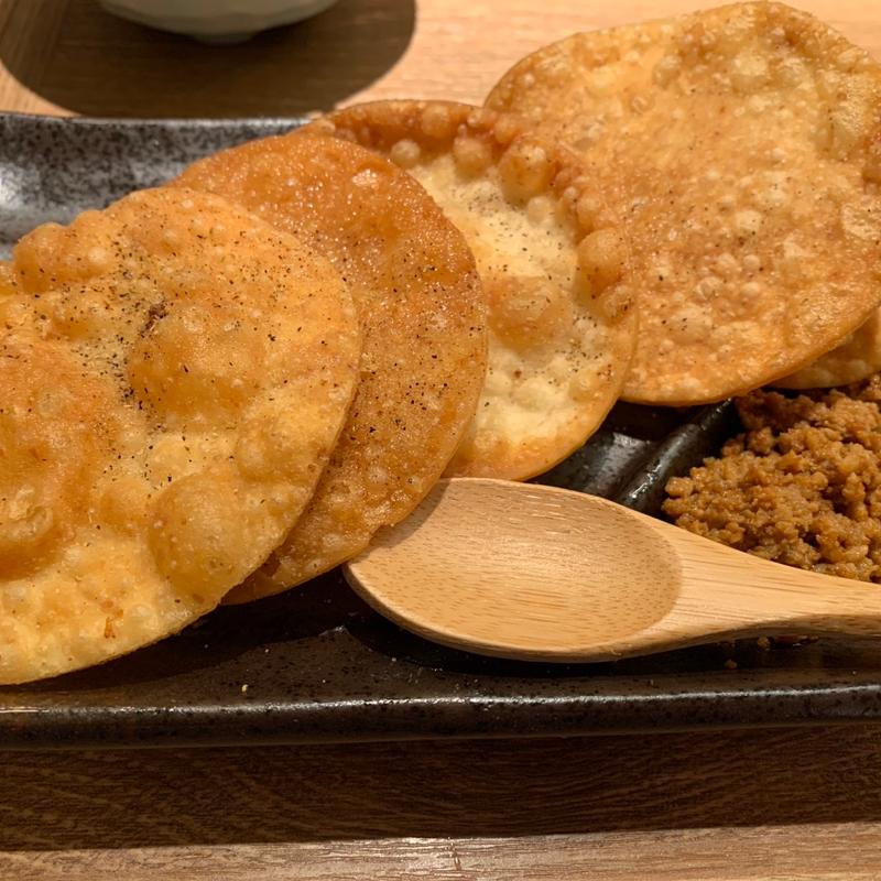 餃子の皮せんべい(肉汁餃子のダンダダン 茅ヶ崎店)