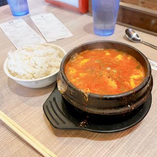 Spicy Seafood Touf Soup(Spoon Fusion Korea Oh K-Dog)