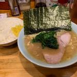 ラーメン海苔増しライス中(洞くつ家 （どうくつや）)