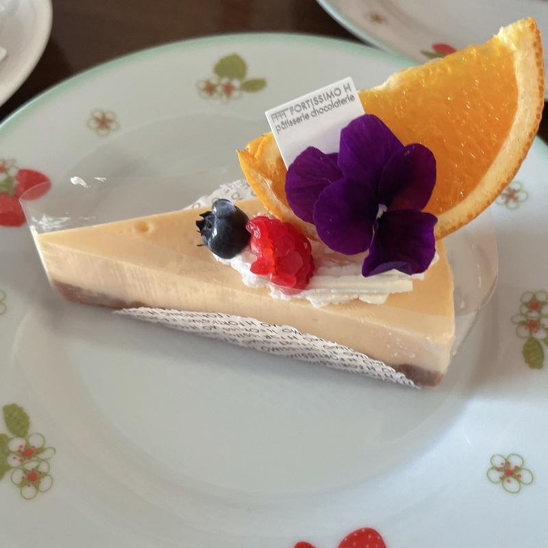 ベイクドチーズケーキ(フォルテシモ アッシュ （FORTISSIMO H）)