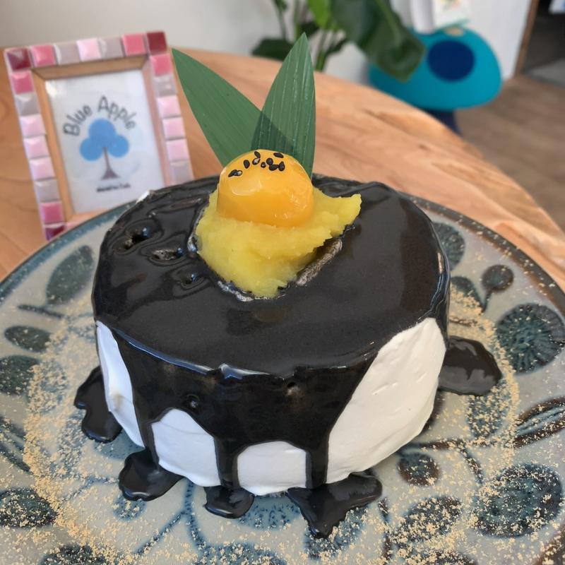 黒ゴマピスタチオ(かき氷専門店「Blue Apple～shaved ice Cafe～（ブルーアップルシェイヴドアイスカフェ）」)