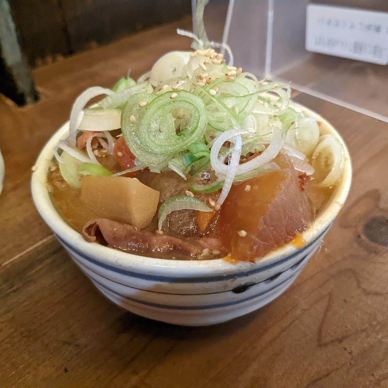 もつ煮(だるま食堂 やきとんだるま)