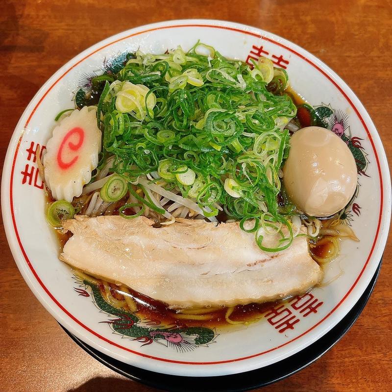 (中華そば 九兵衛 本店)