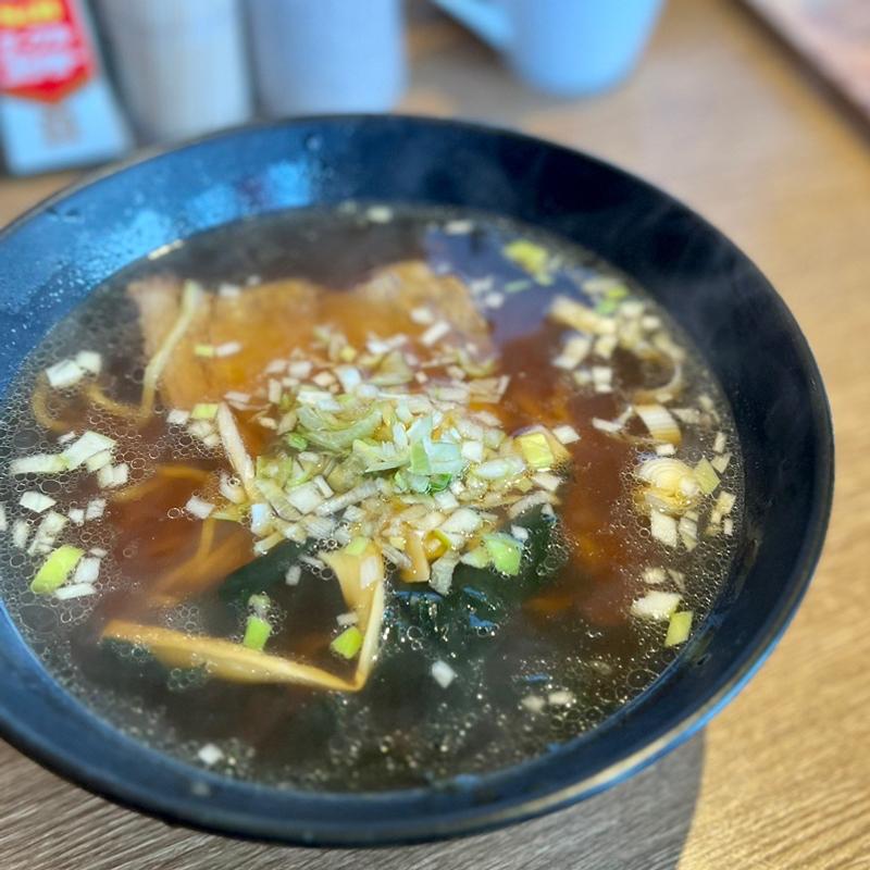 醤油ラーメン(お食事処 一生けんめん)
