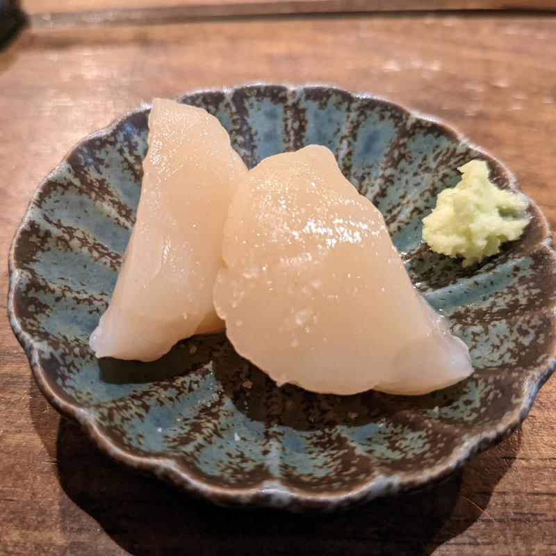 ホタテ昆布〆(おまかせ寿司 すしのすけ)