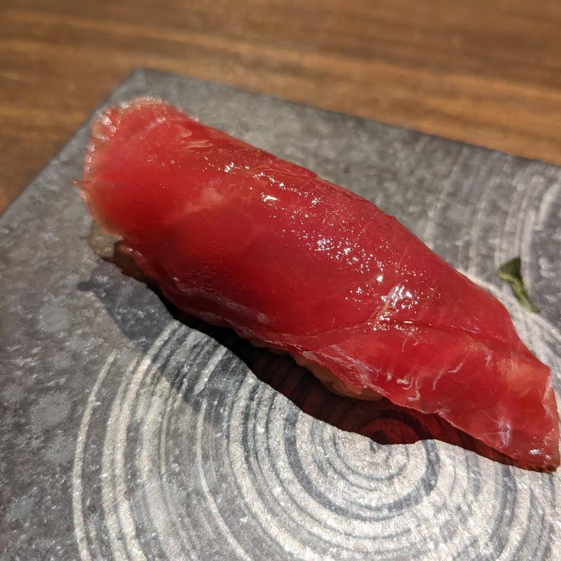 本マグロ漬け(おまかせ寿司 すしのすけ)