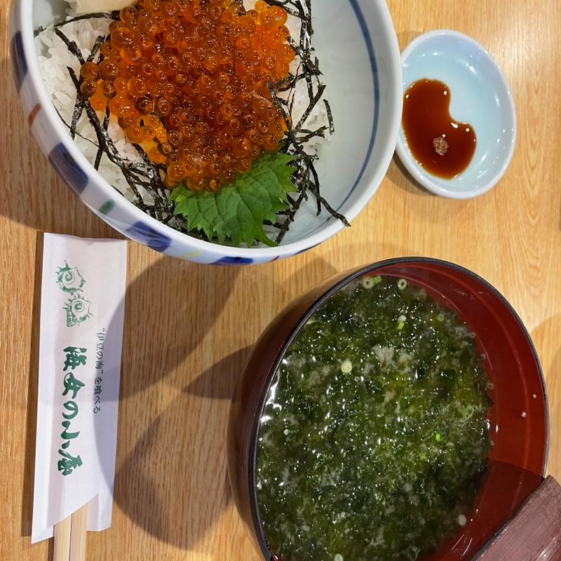 (海女の小屋 海上亭)