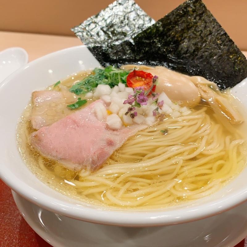 味玉いりこそば(麦と麺助 新梅田中津店)