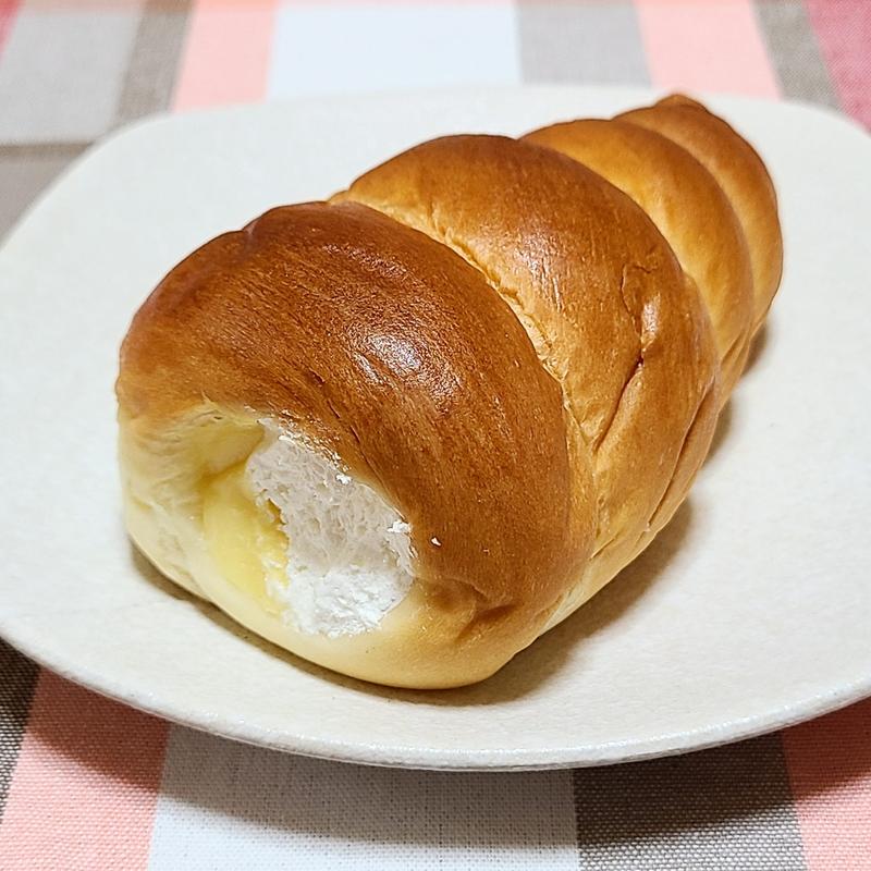 ダブルクリームコロネ(ポンパドウル　東武池袋店)