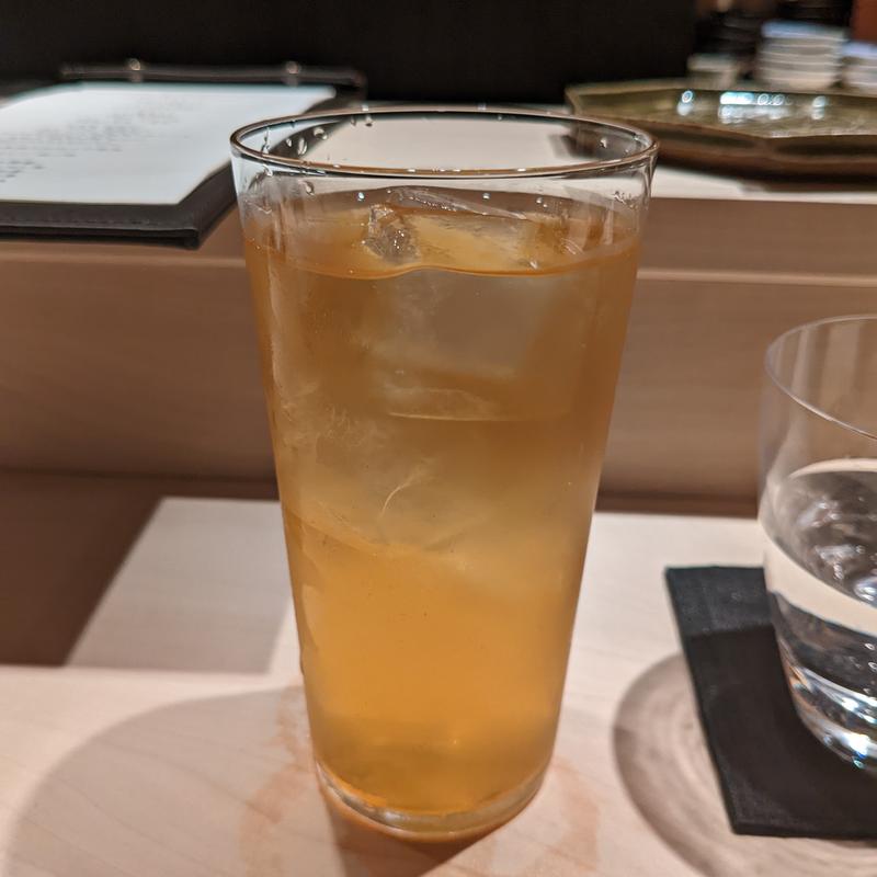 クラウトほうじ茶割り(鮨 若尊)