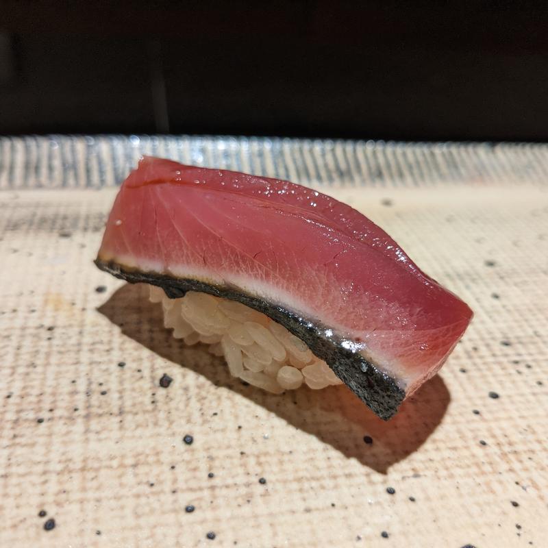 気仙沼産カツオ(鮨 西崎)