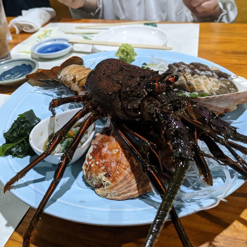 伊勢海老・アワビ(あわび亭 （あわびてい）)