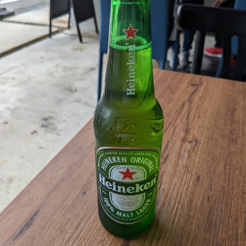 ハイネケン( WORLD CAFE BASE)