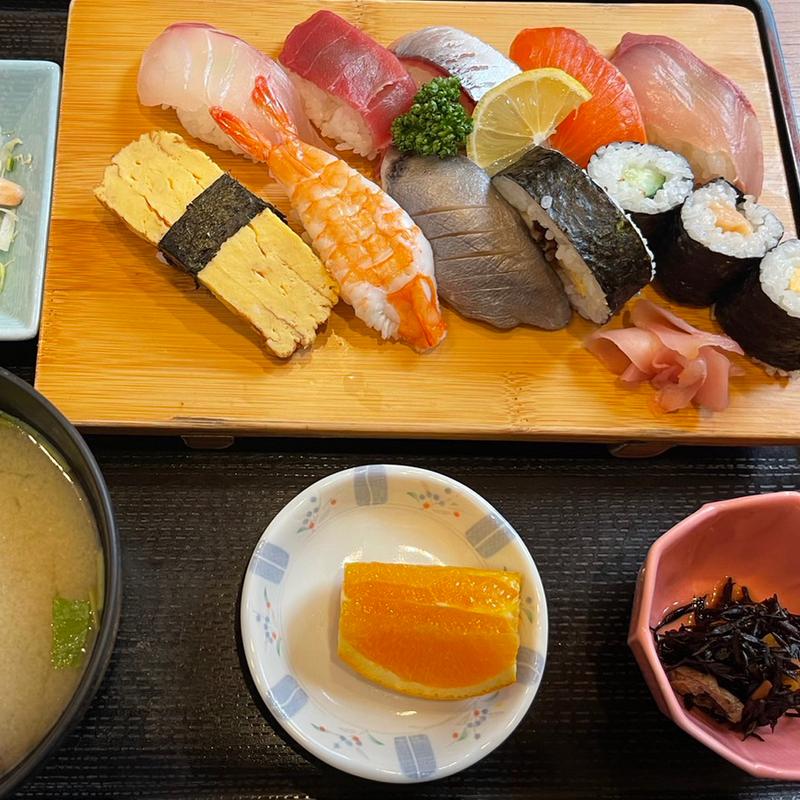寿司定食(魚大将)