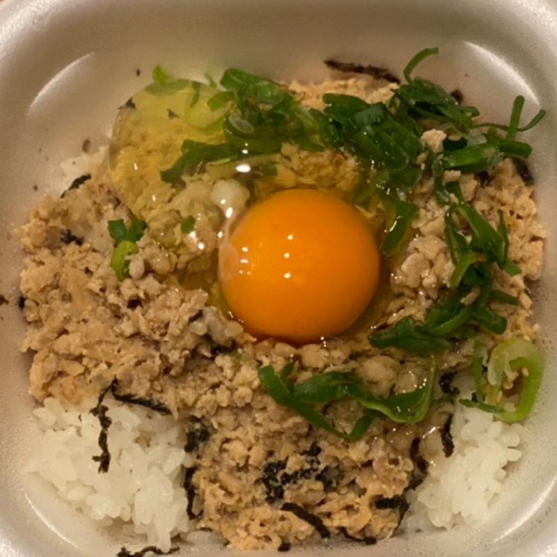 とりそぼろ丼(並盛)(すき家 枚方中宮東之町店 )