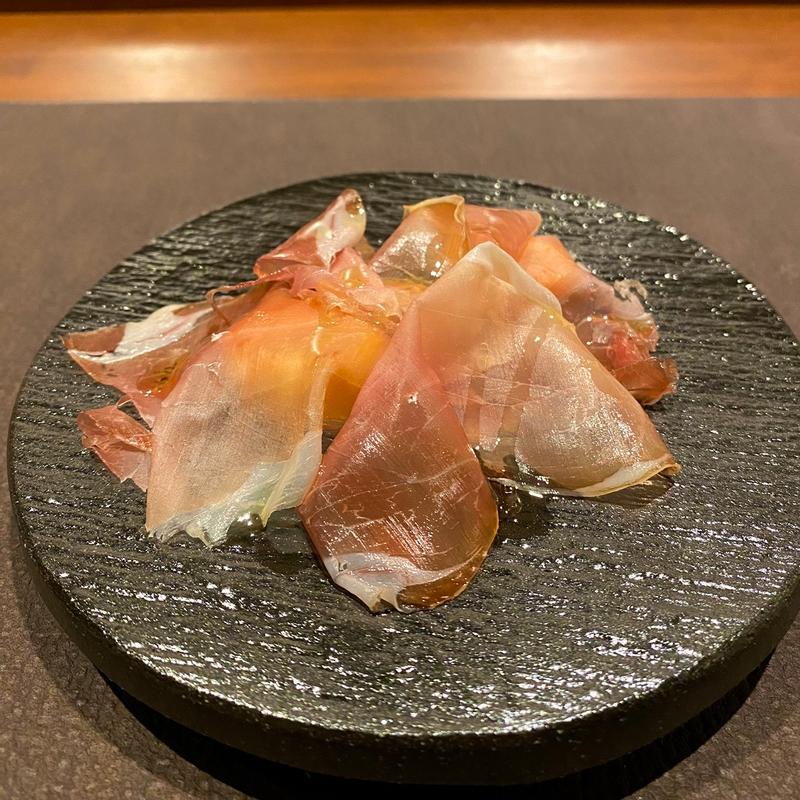 三年熟成の生ハム　揚げさつま芋ニョッキ(Kumazawa)