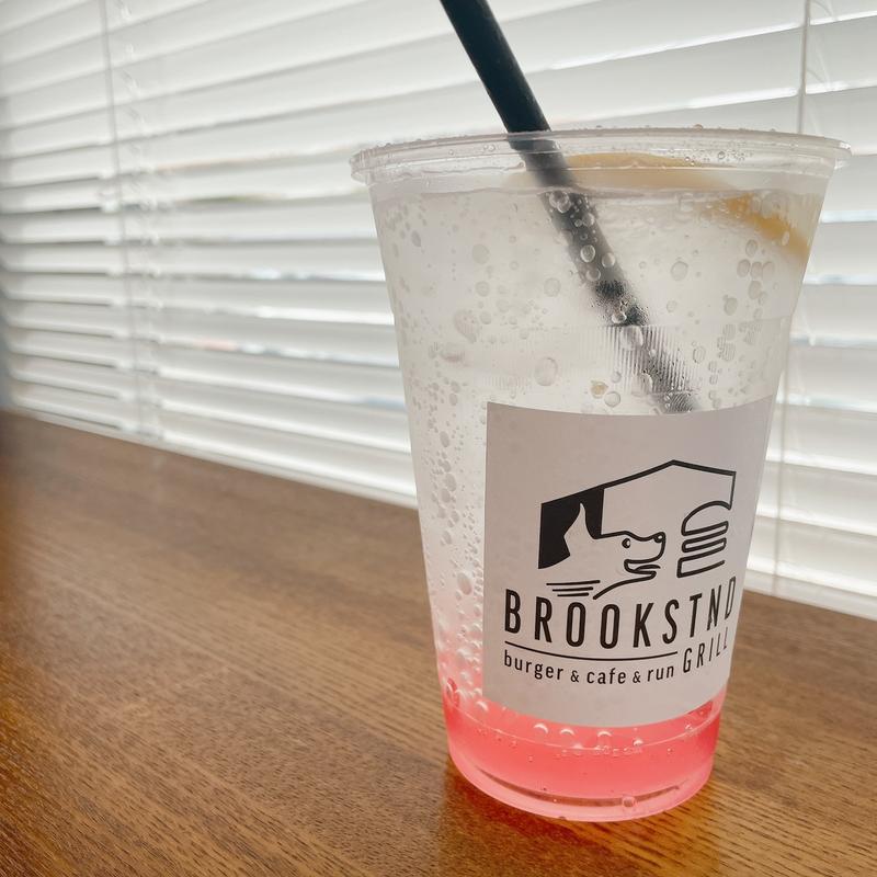 ピンクグレープフルーツソーダ(ブルックスタンドグリル)