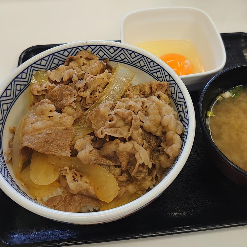 牛並盛＋みそ汁＋たまご(吉野家 ５０号線下館店 )