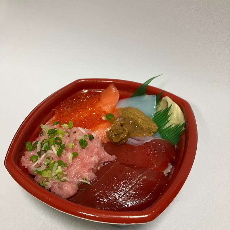 函館(新鮮ちらし寿司 海彩 本店)