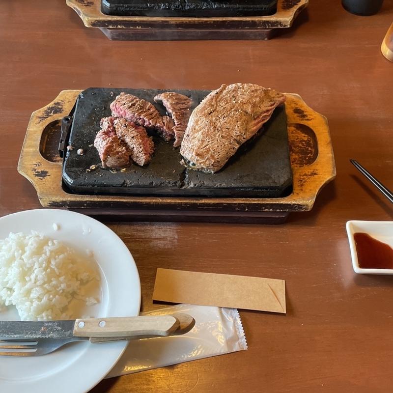 ミスジ(COWCOWステーキ 本店)