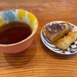 サツマイモ天と生姜紅茶