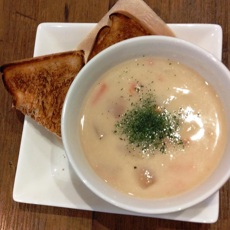 クラムチャウダー パンset(E PRONTO 浜松UP-ON店)